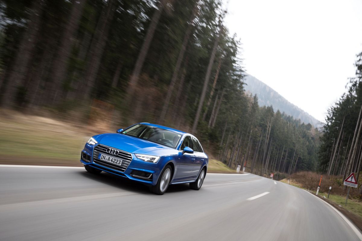 Audi A4 quattro ultra B9 Test: Neuer Allradantrieb mit Spritspar-Gen ...