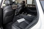 ARK Performance Hyundai Genesis Sportlimousine AR550 V8 SEMA 2014 Tuning Allrad Luxusliner Carbon Bodykit Aerodynamik Multimedia Infotainment Interieur Innenraum Fond Rücksitze