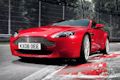 Aston Martin Kalender 2010: Pure Leidenschaft fesselnd in Szene gesetzt