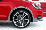Audi A1 Sportback Active Kit Frontspoiler Heckschürze Radlaufblenden Seitenschweller Kleinwagen TFSI TDI Rad Felge