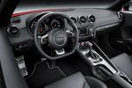 Audi TT RS plus S tronic 2.5 TFSI Fünfzylinder Interieur Innenraum Cockpit