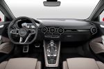 Audi TT Sportback Concept 2.0 TFSI quattro Allrad Sportwagen Limousine Fünftürer Viertürer Vierzylinder Turbo Laserlicht Virtuelles Virtual Cockpit TFT Monitor Infotainment MMI Touch Multi Media Interface Interieur Innenraum Cockpit