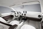 Audi A3 e-tron Concept Stufenheck Limousine Plug-in-Hybrid 1.4 TFSI Vierzylinder Turbo Elektromotor Lithium Ionen Akku Drive Select S Tronic MMI Touch Internet WLAN UMTS Interieur Innenraum Cockpit