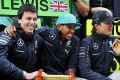Beste Stimmung bei Mercedes: Toto Wolff, Lewis Hamilton und Nico Rosberg
