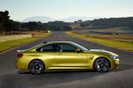 BMW M4 Coupe 2014 Performance Sportwagen Sportler 3.0 TwinPower Turbo Reihensechszylinder Air Curtain Air Breather Carbon Drivers Package Launch Control Smokey Burnout Stability Clutch Control DSC Laptimer App Driving Assistant Plus Connected Drive Seite