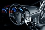 Opel Astra OPC Test - OPC Lenkrad Tacho Performance Menü