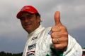 Daumen hoch für Alessandro Zanardi: Der italienische Tausendsassa siegte wieder