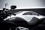 Ducati Diavel AMG Special Edition Motorrad Bike Performance