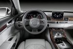 Audi A8 4,2 FSI Test - Lenkrad Innenraum Cockpit