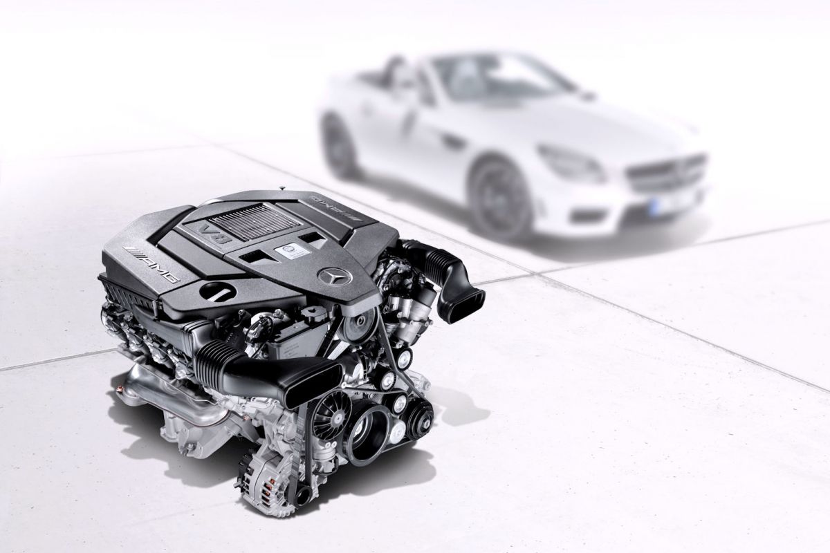 Mercedes SLK 55 AMG Mit komplett neuem V8Saugmotor am Start Speed Heads