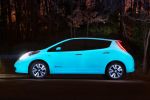 Nissan Leaf Starpath Lack fluoreszierend Leuchten Glühen Strontium Aluminate EV Electric Vehicle Elektroauto Hamish Scott Seite