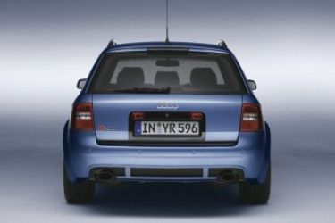 Der schnellste Serien-Audi aller Zeiten: RS 6 plus - Speed Heads