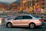 VW Jetta VI Test - Seite Ansicht von seitlich Felgen silber grau Türen 