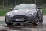 Cargraphic Aston Martin V8 Vantage 420 Test - Front Ansicht vorne Kühlergrill Frontscheinwerfer Stoßstange