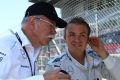 Dieter Zetsche interessiert sich sehr für die Vorgänge im Mercedes-Formel-1-Team