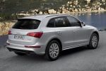 Audi Q5 Hybrid quattro Allrad Kompakt SUV 2.0 TFSI Benzin Turbo Vierzylinder Elektromotor Tiptronic Offroad MMI Adaptive Light Side Assist Lane Assist Heck Seite Ansicht