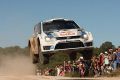 Er scheint nicht nur zu fliegen, er fliegt wirklich: Superstar Sebastien Ogier