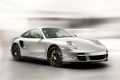 Exklusiv für die Besteller des Porsche 918 Spyder: der Porsche 911 Turbo S ''Edition 918 Spyder''.