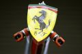 Ferrari droht der FIA.