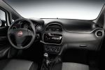 Fiat Punto Young 1.2 1.4 My Stream Radio Clarion jugendlich Kleinwagen Interieur Innenraum Cockpit