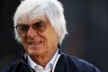 Formel-1-Chef Bernie Ecclestone macht sich über das Prozessurteil lustig
