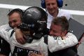 Freude pur bei Michel Nykjaer und dem Nika-Team nach dem zweiten WTCC-Sieg