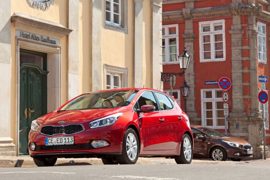 Kia Cee D Knallerpreis Die Golf Klasse Fur Nur 12 990 Euro Speed Heads