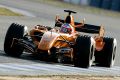 Gary Paffett war einer der Piloten, die einen Mclaren 2006 in Orange testeten