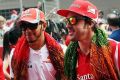 Hamilton (links) und Alonso haben sich die Friedenspfeife schmecken lassen