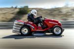 Honda Mean Mower schnellster Rasenmäher Guinness Weltrekord Seite
