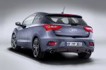 Hyundai i30 Turbo 2015 Kompaktsportler 1.6 GDI Benziner Sportfahrwerk heck Seite