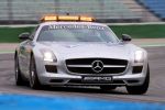 Mercedes-Benz SLS AMG Official F1 Safety Car Formel 1 6.3 V8 Bernd Mayländer Marshalling System Flügeltürer Front Ansicht