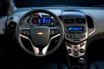 Chevrolet Sonic 2012 Sedan Limousine Hatchback Steilheck Schrägheck Smartphone Innenraum Interieur Cockpit