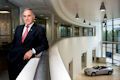 Interview mit Aston Martin-Boss Dr. Ulrich Bez: Exklusive private Einblicke