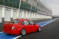 James Thompson und der Lada Granta in der Boxengasse von Magny-Cours