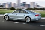 Audi A8 Hybrid 2.0 TFSI Benzin Elektromotor Tiptronic Lithium Ionen Batterie Akku Heck Seite Ansicht