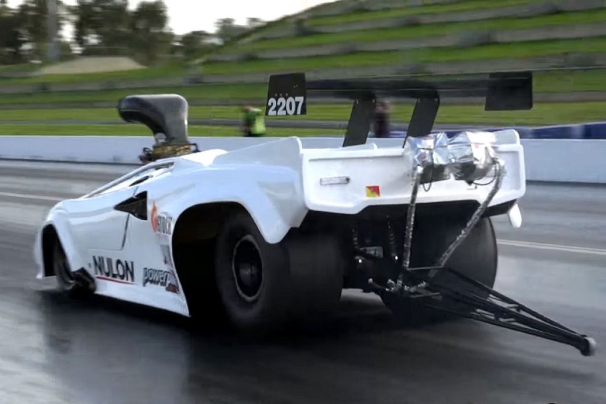 Countach Dragster Höllengerät mit über 2000 PS Speed Heads