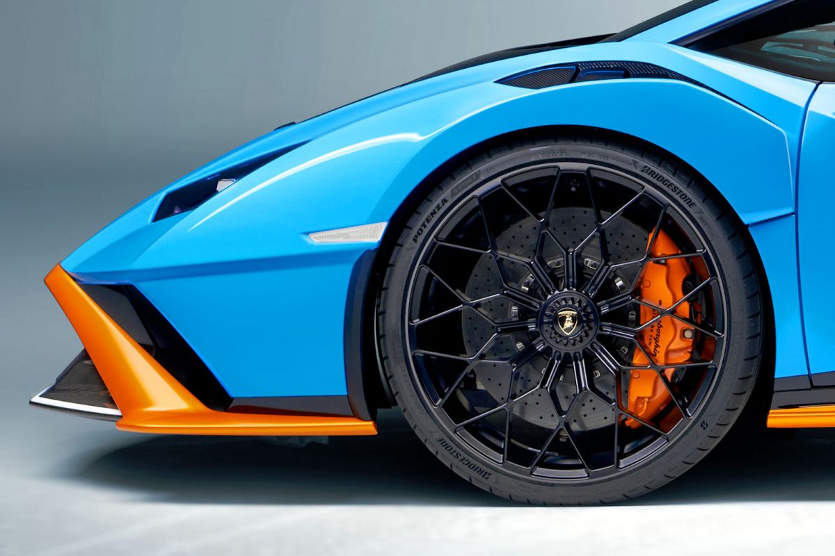 setzt Bridgestone neue Maßstäbe dieser Reifen Potenza Sport: Speed Heads - Warum