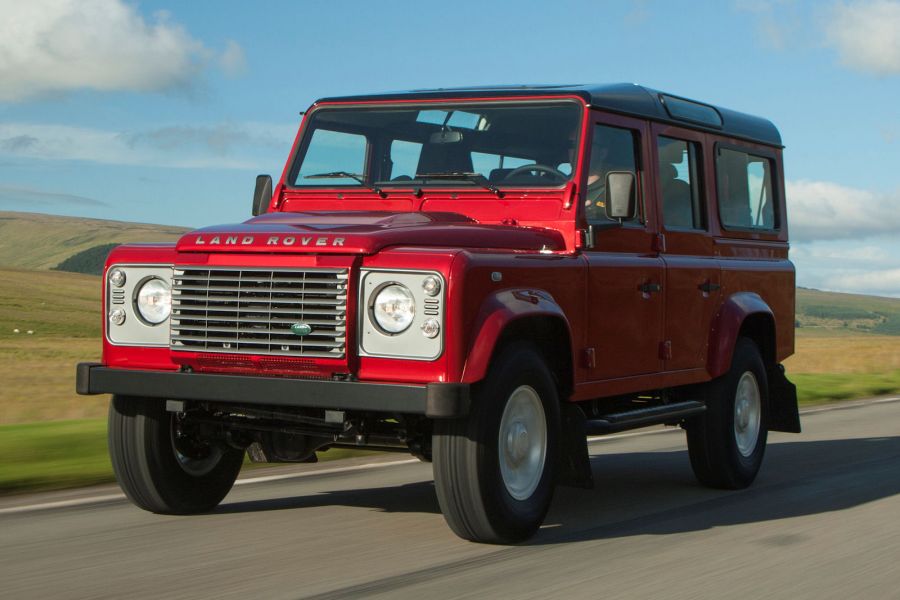 Land rover defender 2013