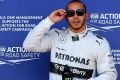 Lewis Hamilton ist stolz auf seine Pole-Position im Mercedes in Deutschland