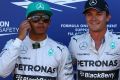 Lewis Hamilton kann mit der Pole von Nico Rosberg wenig anfangen...