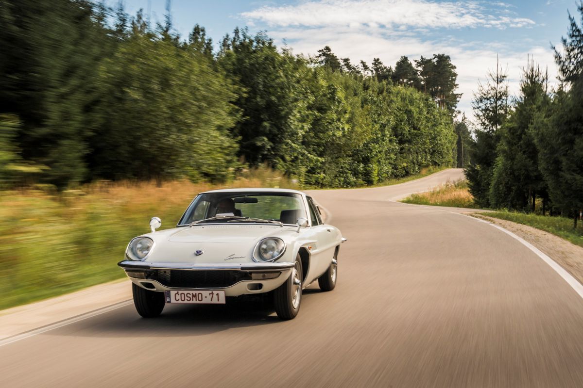 Mazda cosmo sport 110