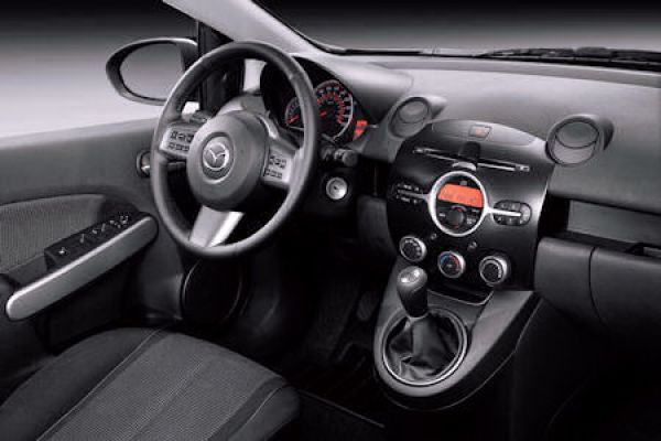 Mazda2: Neue Ausstattungslinie „Dynamic“ inklusive Sport-Optik-Paket -  Speed Heads