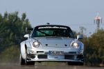 McChip-DKR Porsche 911 993 GT2 MC600 3.6 Biturbo Boxermotor Luftkühlung Kubatech Cargraphis Felgen Front Ansicht