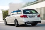 Mercedes-Benz E 63 AMG T-Modell S-Modell Kombi 2013 Facelift 5.5 V8 Biturbo Performance 4MATIC Allrad AMG Speedshift MCT 7 Gang Sportgetriebe Ride Control Drive Unit Race Start Eco Collision Prevention Assist Heck Seite Ansicht
