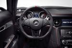 Mercedes-Benz SLS AMG GT 6.3 V8 Flügeltürer Speedshift DCT Performance Ride Control Drive Unit Interieur Innenraum Cockpit