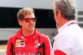 Mercedes-Jäger verbreiten Zuversicht: Sebastian Vettel und Maurizio Arrivabene