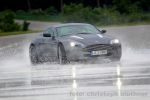 Cargraphic Aston Martin V8 Vantage 420 Test - Front Seite Ansicht vorne seitlich Drift