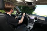 jeep grand cherokee srt test - 6.4 v8 performance sport suv offroad geländewagen interieur innenraum cockpit christian brinkmann