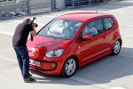 VW Volkswagen up! Load Kleinwagen City 1.0 Dreizylinder MPI Front Seite Ansicht